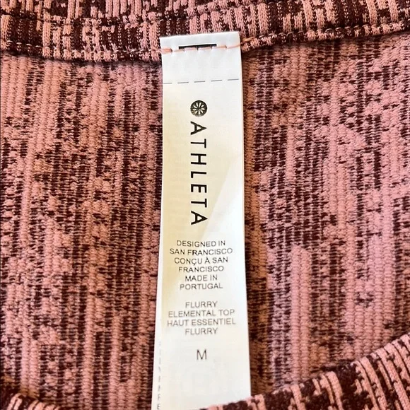 New Athleta Workout Top, Size Medium, Never Worn - Picture 2 of 4